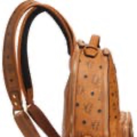 MCM Stark 40 Visetos Backpack - Picture 7 of 8